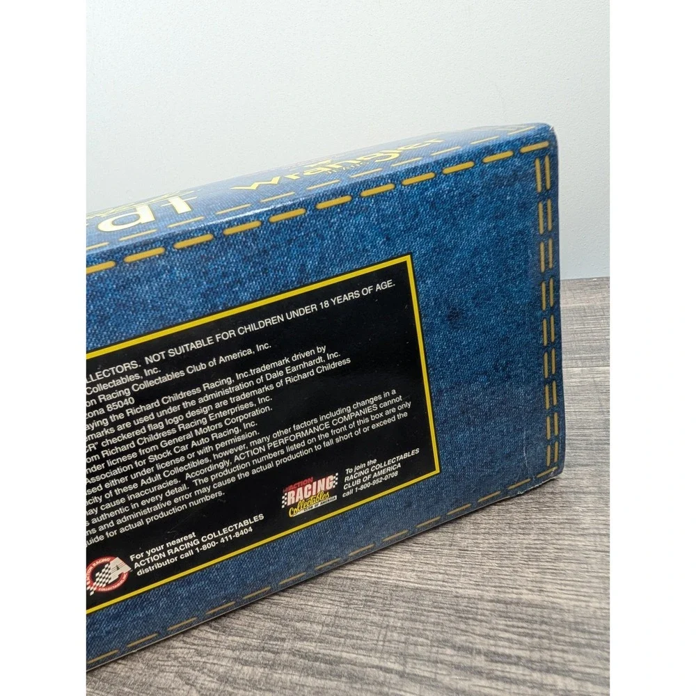 Action Racing Collectibles Dale Earnhardt Wrangler 1999 LE 1:24‎ Diecast Car - Picture 7 of 7